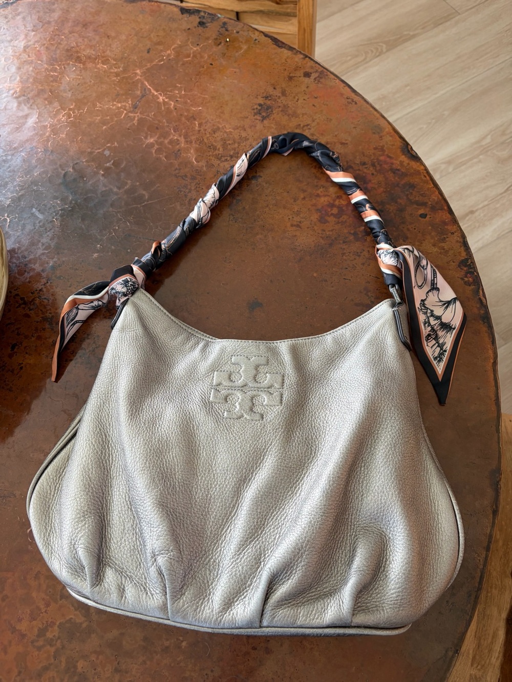 Tory Burch Pebbled Leather Hobo Bag with scarf in Light Gold